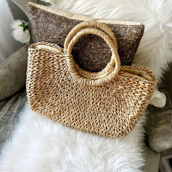 Straw Summer Bag Natural Color Zip Closure - Picture 3 of 8